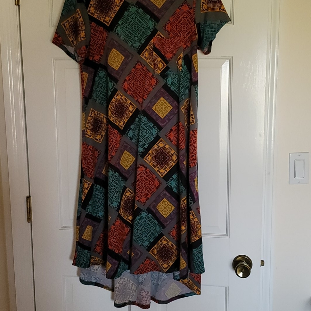 Lularoe Carly